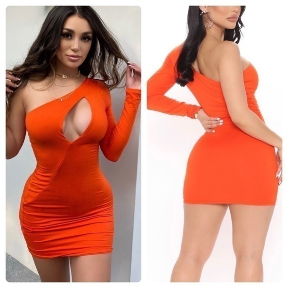 NWT Fashion Nova Vibes On Vibes One Shoulder Cutout Dress M